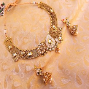 Mesmerizing White Antique Designer Necklace Set