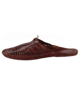 Outstanding Cherry Red Men Kolhapuri Half Shoe