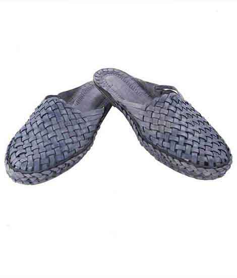 Lovely Grey Half Shoe For Men