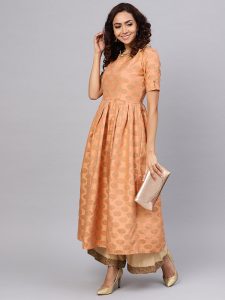 Women Peach-Coloured & Golden Woven Design A-Line Kurta