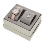 Fossil Analog Multi-Colour Dial Women'S Watch-Es4607 Set