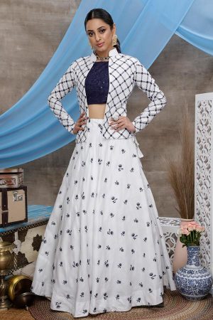 Buy Peach Organza Embroidered Mirror Work V Neck Jacket Lehenga Set For  Women by Aneesh Agarwaal Online at Aza Fashions.