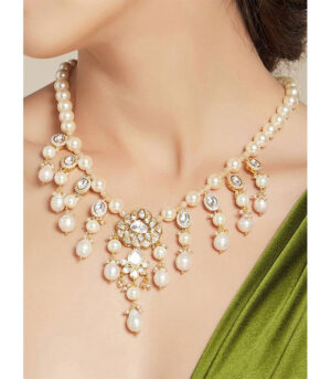 Delicate White And Gold Pearl Necklace