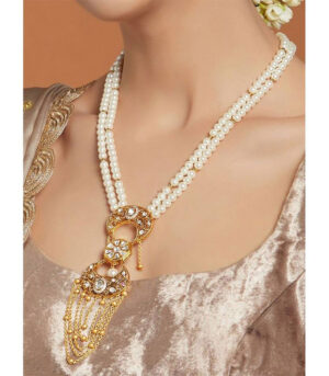 Chained Tassel White And Gold Pearl Necklace
